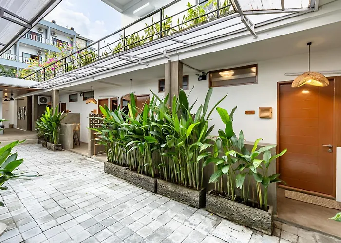 Guest house Snug Kuta (Bali)