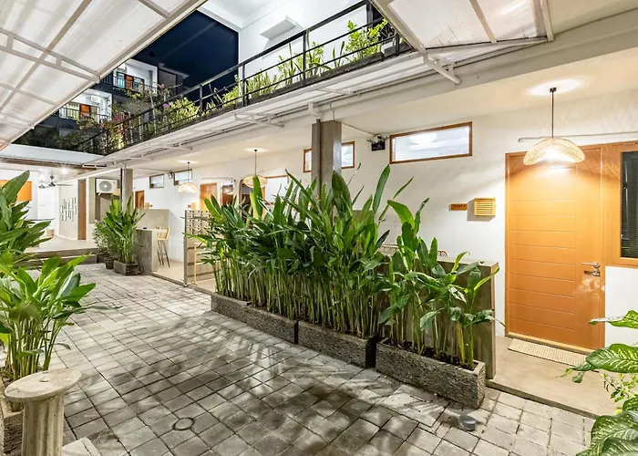 Snug Kuta (Bali)