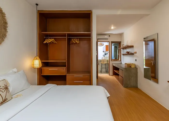 Snug 3*